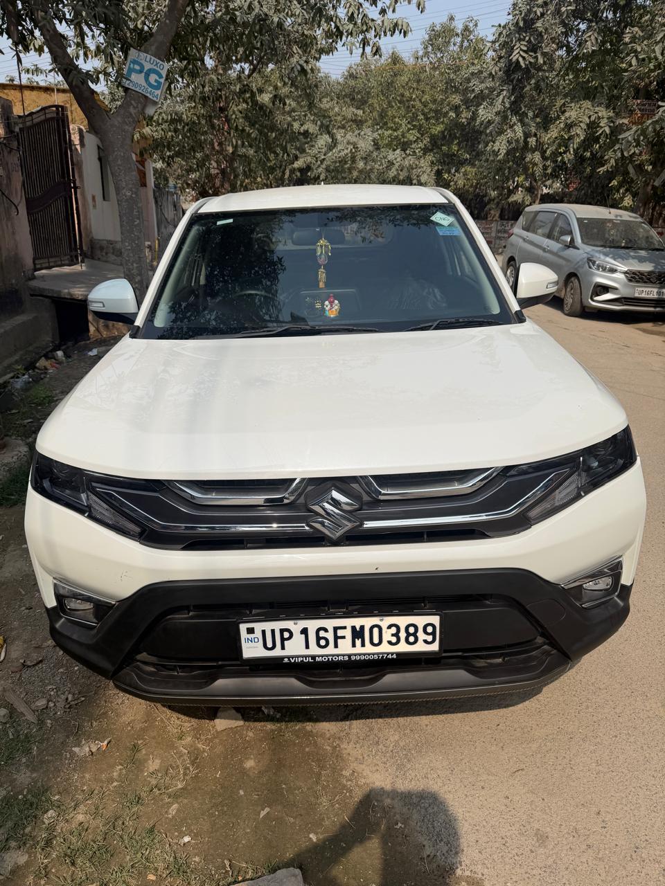 SUV (Innova Crysta, Fortuner)